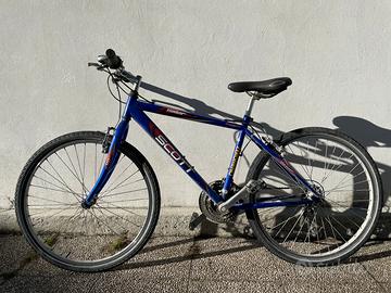 MTB bicicletta SCOTT  adulto