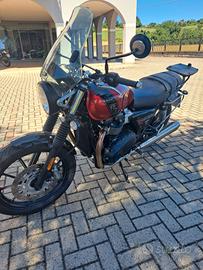 Triumph Speed Twin 900 tourer