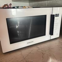 Samsung  MG30T5018UE/ET MICROONDE+GRILL