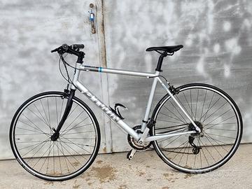 Btwin fit 300   28"