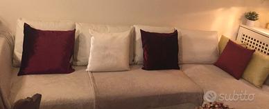 DIVANO PIANCA PRATICAMENTE NUOVO IN PELLE BIANCA