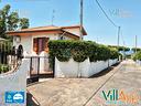villa-da-6-7-posti-letto-a-piedi-al-mare