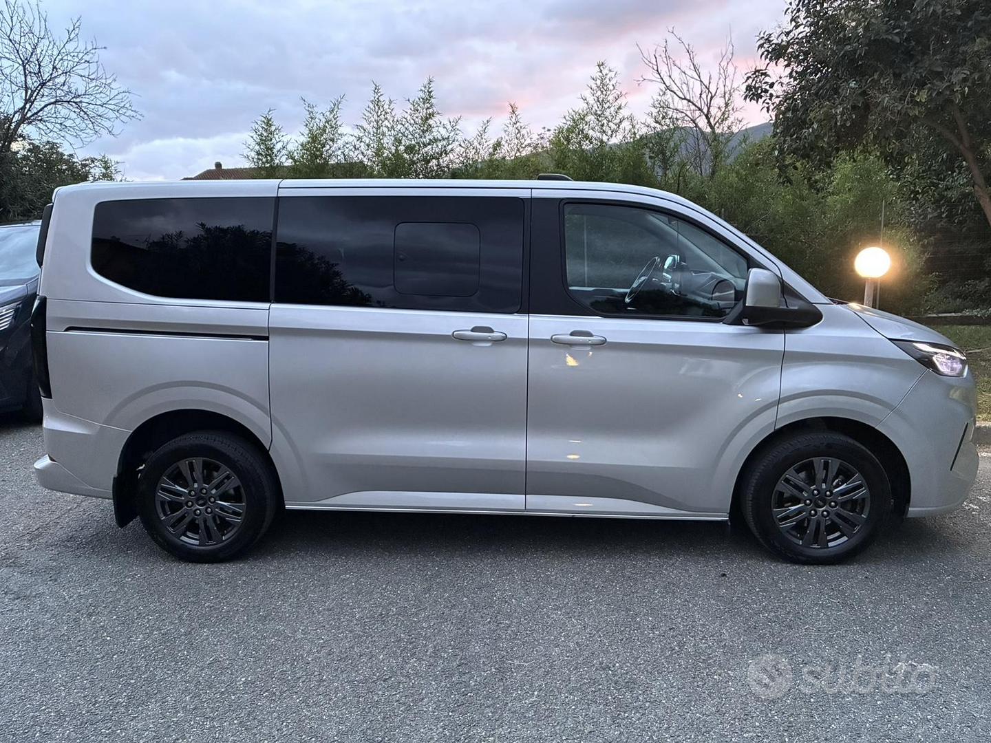Ford Tourneo Custom 2ªs