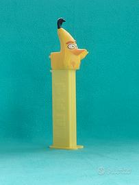 Distributore caramelle PEZ raffigurante Chuck 