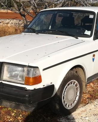 Ricambi usati VOLVO 240 POLAR MOTORE PARAURTI FARI