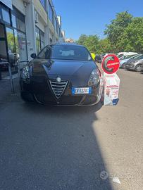 Luxurycarcompetition