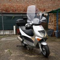 Aprilia Leonardo 125