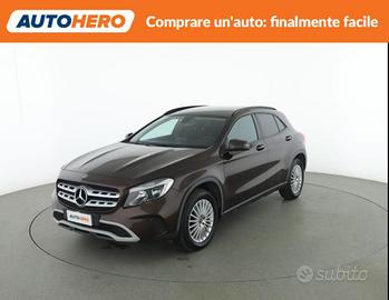 MERCEDES-BENZ GLA 200 VK76907