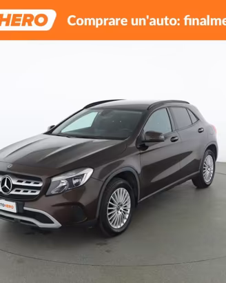 MERCEDES-BENZ GLA 200 VK76907