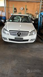 Pezzi di Ricambio Mercedes C200 anno 2010