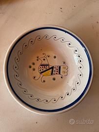 Piatto devorativo in ceramica sarda