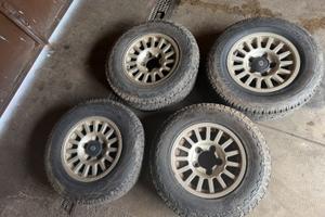 Cerchi + gomme suzuki