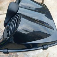 tourpak per moto Harley completo di subwoofer 