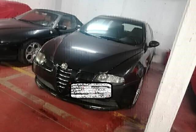 Alfa Romeo 147 gta 3.2 v6