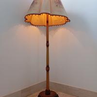 Piantana stile Liberty 