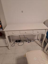 Console bianca 
