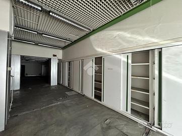 CAPANNONE A LA SPEZIA