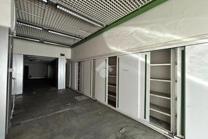 CAPANNONE A LA SPEZIA