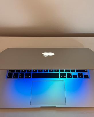 Apple MacBook Pro 13” Peftetto ✅