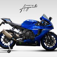 Yamaha YZF R1