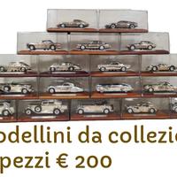 18 auto antiche nella teca