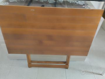 Tavolo richiudibile 
