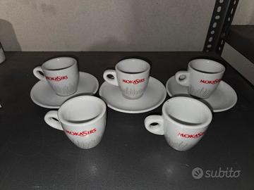 set da 5 tazzine e 3 piattini Mokasirs