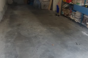 Ampio Garage Aci Catena (zona San Nicolò)