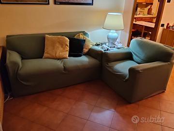 divano letto e poltrona artigianali