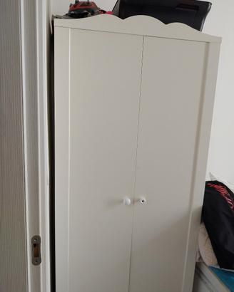 piccolo armadio bambini Ikea