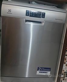 lavastoviglie xxl elettrolux