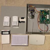 Allarme Bosch ICP-CC488 completo – Come Nuovo