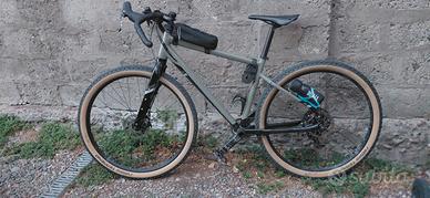 Gravel Riverside 920 Touring