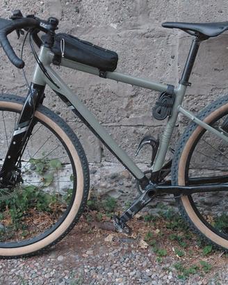 Gravel Riverside 920 Touring