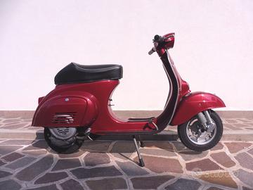 🛵 Vespa 50R del 1973 – Pronta per la Primavera!🌸