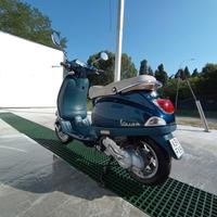 Piaggio Vespa 50 LX - 2010