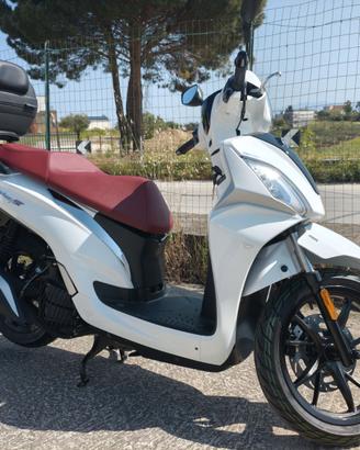 Symphony st 125 permuto anche.