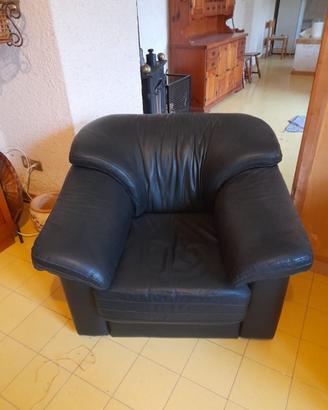 POLTRONA PELLE
