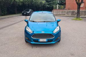Ford Fiesta 1.5 TDCi 75CV 5 porte Titanium ok neop
