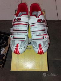 Scarpe  DMT  più pedali look