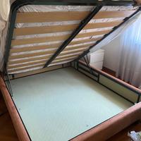 Letto matrimoniale 160X200 con contenitore