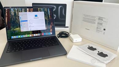 MacBook Pro 14” chip M3Pro 18GB di RAM e SSD 512GB