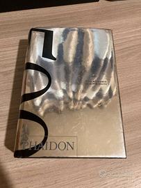 500 Self-Portraits, di Julian Bell, ed. 2000