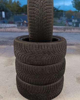 Pneumatici 225/45 R17 invernali