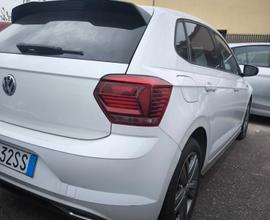 Volkswagen Polo 1.6 TDI 95 CV 5p. R-line Sport Blu