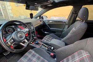 Volkswagen Golf 7 GTI