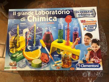 Gioco laboratorio di chimica