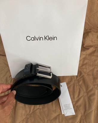 Cintura nera con fibbia Calvin Klein taglia 90