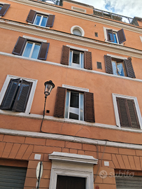 Piccolo appartamento ad un passo dal Foro Romano