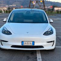 Tesla Model 3 Dual Motor Long Range